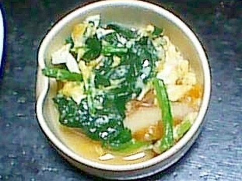 ほうれん草とさつま揚げの玉子とじ